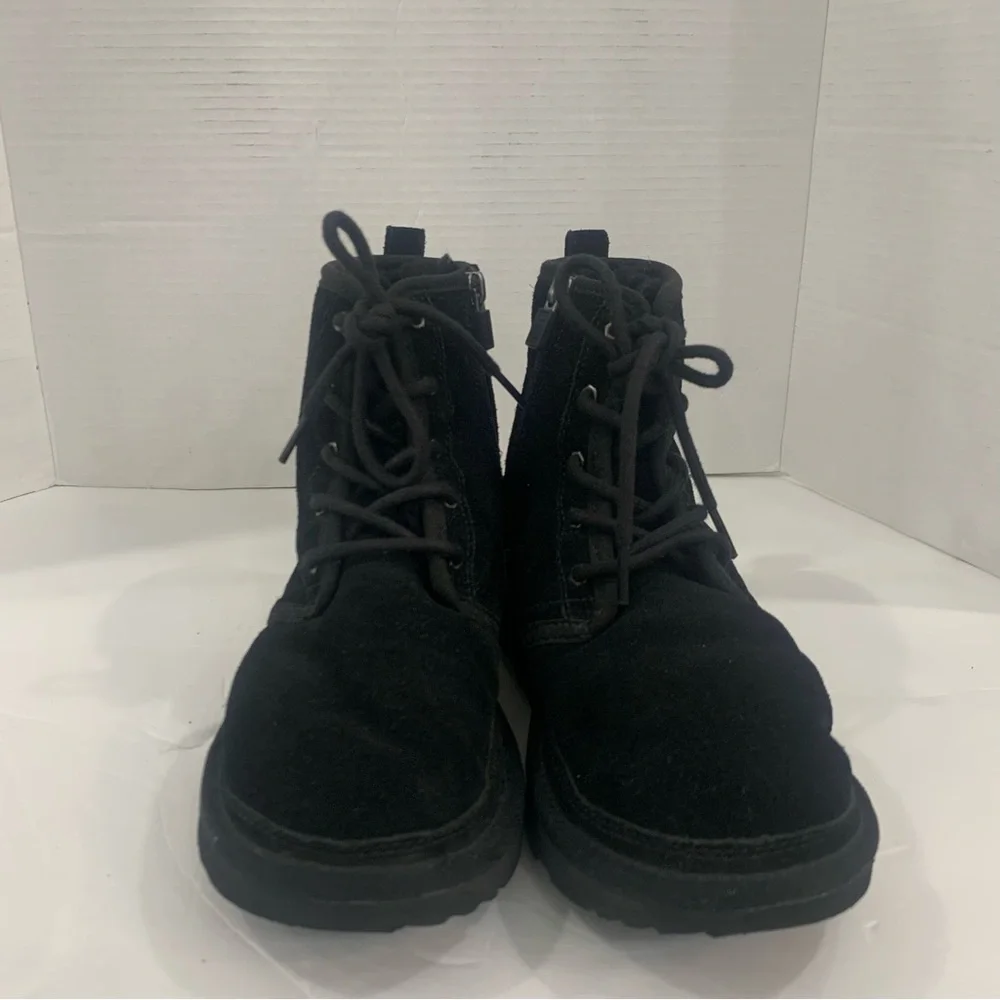 UGG Neumel II 1017326K-BLK Boots Kids US 6 Black Suede Round Toe Sheepskin